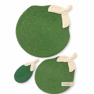 The Ruby Oval Placemat - Jute Table Accent with Looped Edge