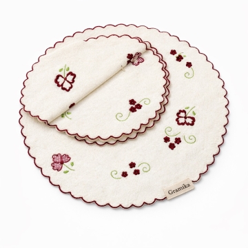 The Burgundy Blossom Cotton Placemat Set - Scalloped Edge