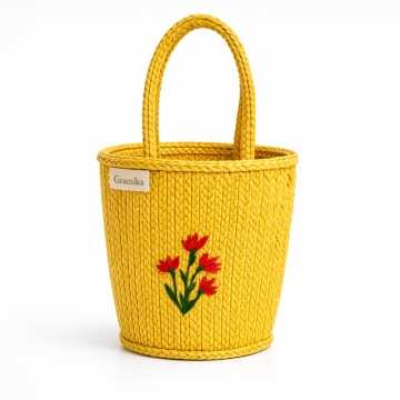 The Golden Thread Oval Accent Mat - Jute Fiber Centerpiece